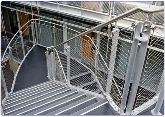 Balustrade Infill Cable Rope Mesh para escada com aço inoxidável 2,0 mm fio 50 * 50 mm buraco