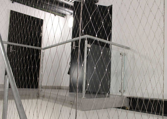Alturas personalizadas Balustrade Rede de cabos de aço inoxidável 2,0 mm Superfície polida de arame