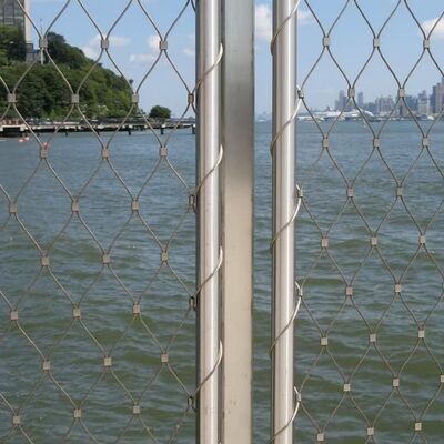 Rede de fios de aço inoxidável 304 em forma de diamante resistente à mastigação para gaiolas de animais