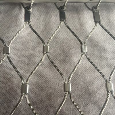 Malha de cabo de aço inoxidável resistente à corrosão e de fácil instalação com alta resistência ao impacto